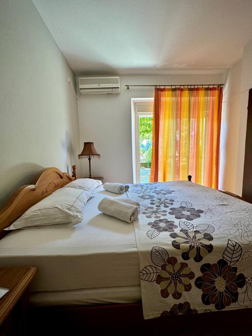 Casa Family Hotel อุลซิน ภายนอก รูปภาพ